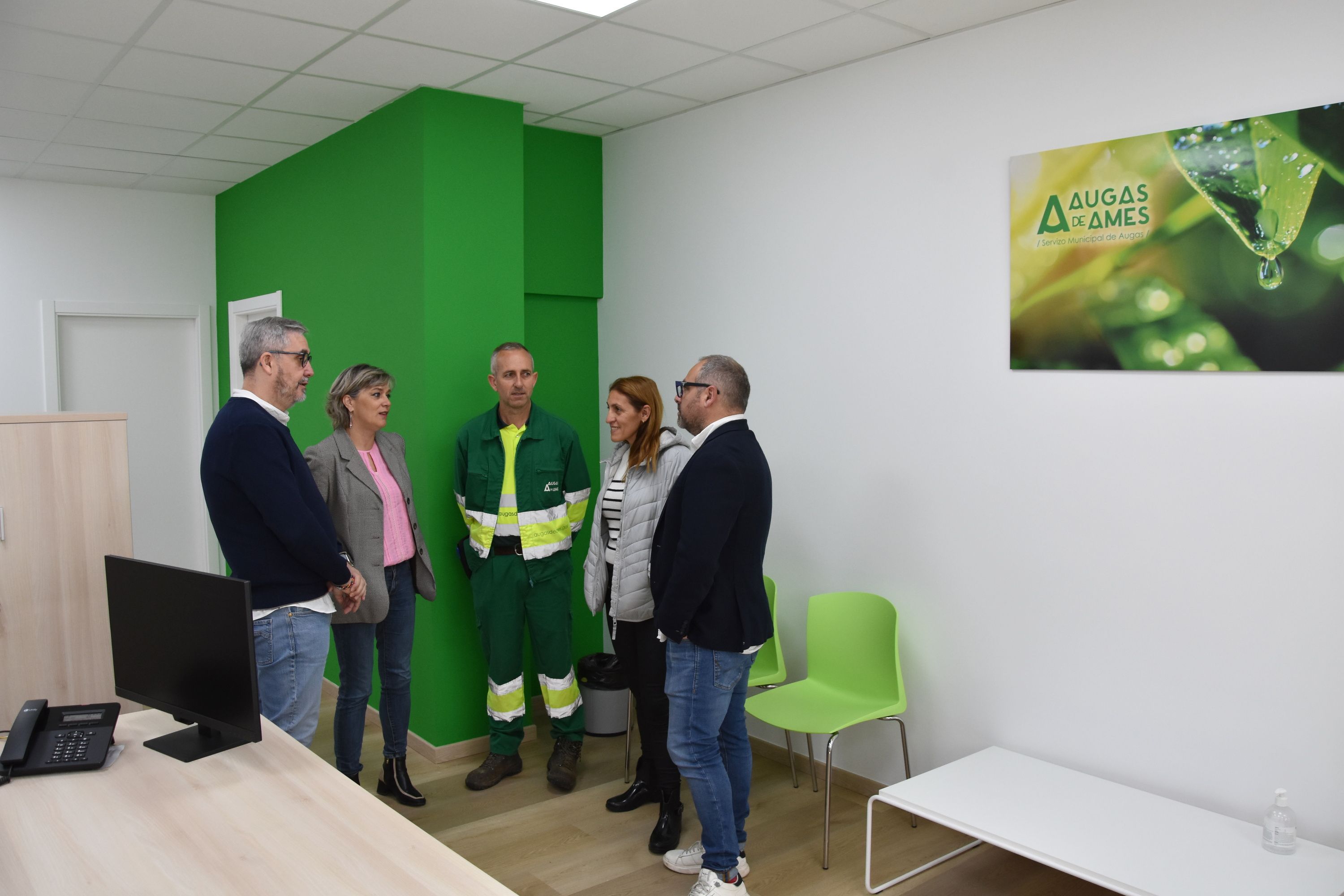 A atención ao público de maneira presencial e sen necesidade de cita previa segue a ser de luns a venres de 9.00 a 14.00